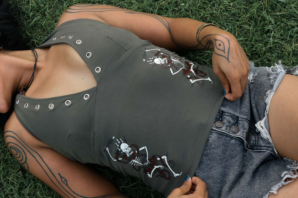 Both Citipati prints on the olive halter