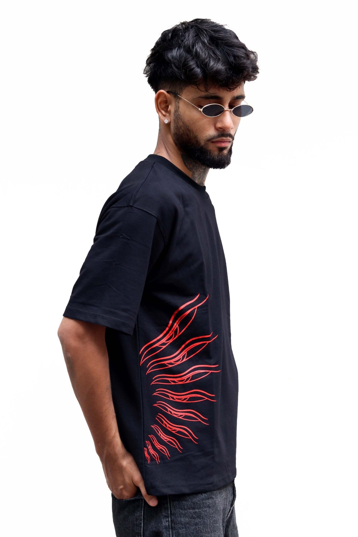 Garuda tee, side